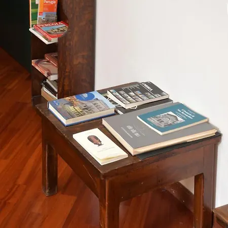 La Piazzetta, Monolocale Signorile Nel Cuore Del Centro Storico 招待所 3*