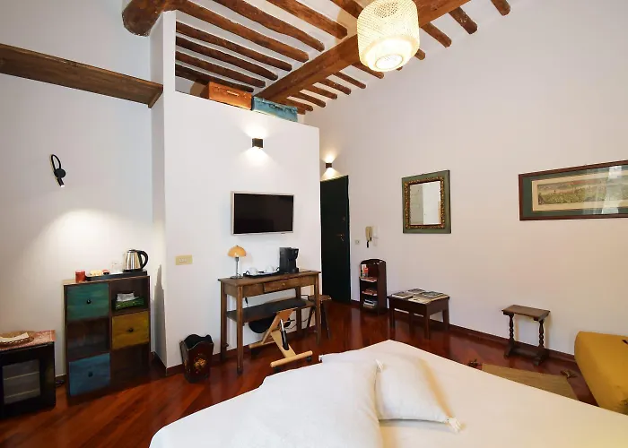 La Piazzetta, Monolocale Signorile Nel Cuore Del Centro Storico 3*